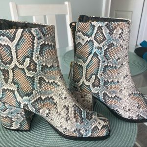Scotch and Soda snake skin booties